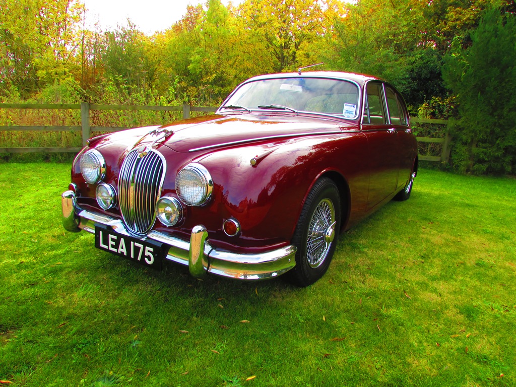 Jaguar Mk II 